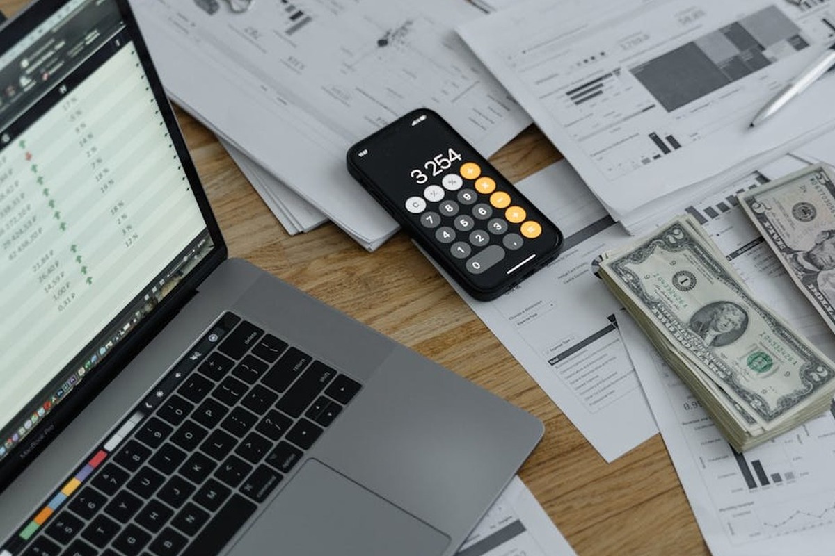 Bookkeeping reports and records arranged for month-end close review